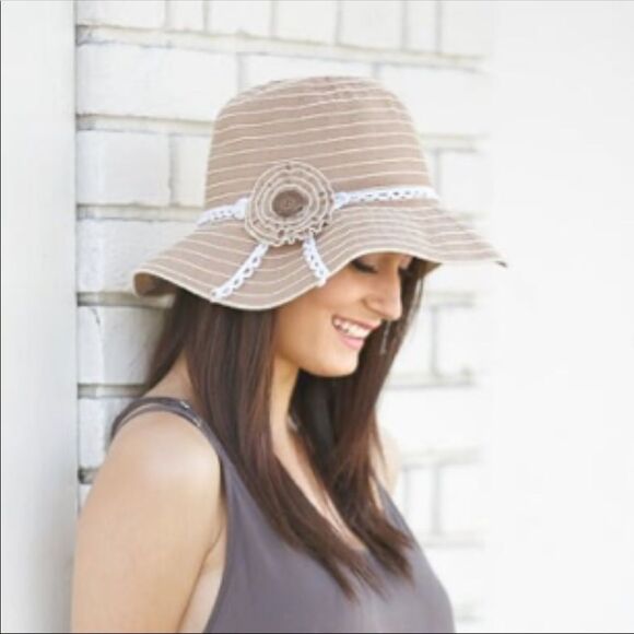 Kallina Brown White Embellished Striped Round Sun Hat - Picture 8 of 8